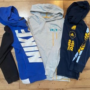 Lot of boys hooded tops, size medium.